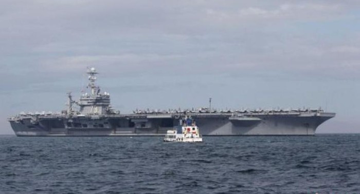 Tháng 10/2012, tàu sân bay USS George Washington thăm Philippines